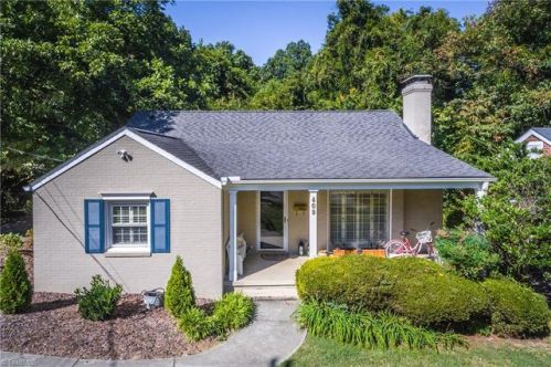 409 Westover Ter, Greensboro, NC 27403-1232