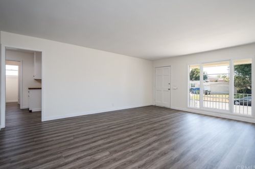 10945 Arroyo Dr, Whittier, CA 90604-1916
