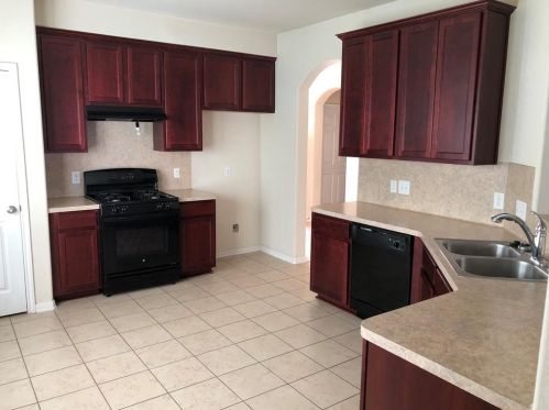 9 Forrest Ave, Morgans Point TX  77571-1700 exterior