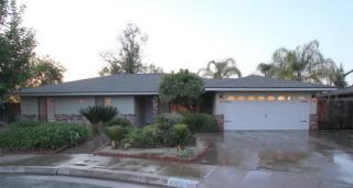 2262 3rd St, Tivy Valley, CA 93657-2258