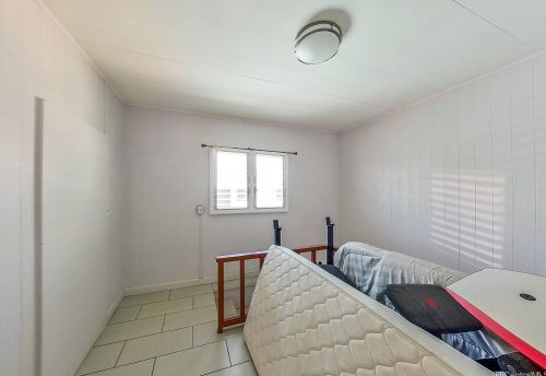 729 Ekela Ave, Honolulu HI 96816-1191 exterior