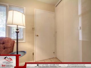 2010 Sangamon Dr, Champaign, IL 61821-4929