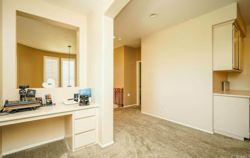 14082 Crystal View Ter, Riverside CA  92508-8705 exterior