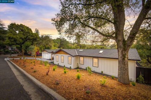 55 Muth Dr, Orinda, CA 94563-2817