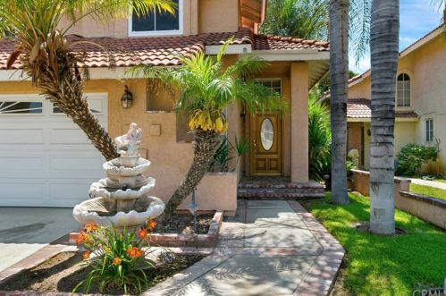 3585 Windstorm Way, Riverside CA  92503-4506 exterior