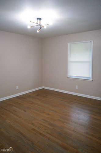 3949 Adamsville Dr, Atlanta GA  30331-3823 exterior