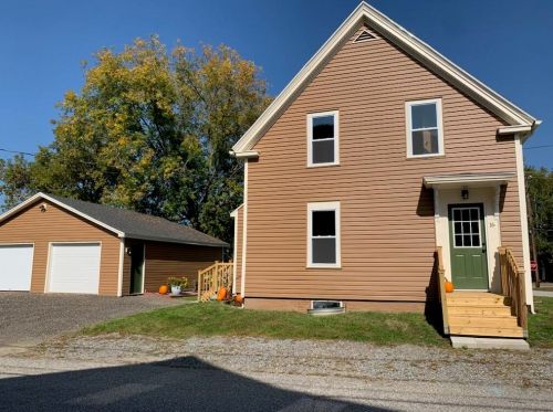 16 Elm St, Lewiston ME  04240-6226 exterior