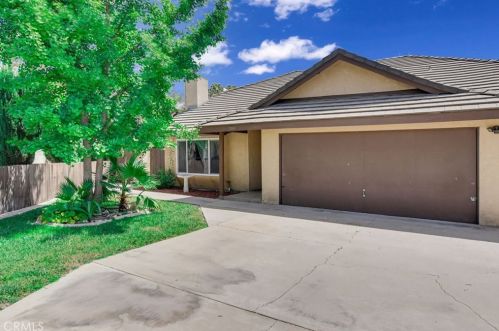 394 Angela Way, San Jacinto, CA 92583-3352