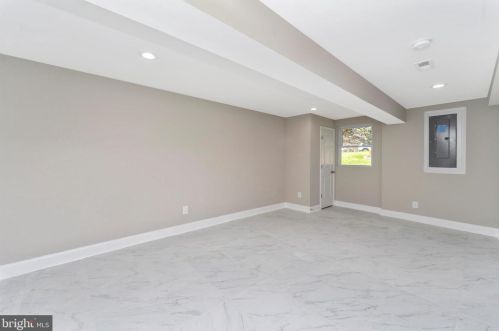 908 Devere Dr, Silver Spring MD 20903-1625 exterior