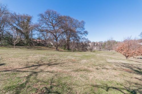 623 Bonaventure Ave, Atlanta GA  30306-4304 exterior