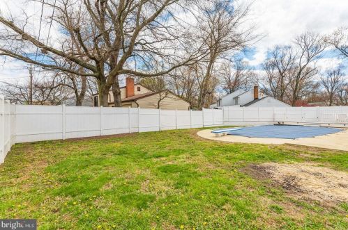 201 Newport Dr, Severna Park MD exterior