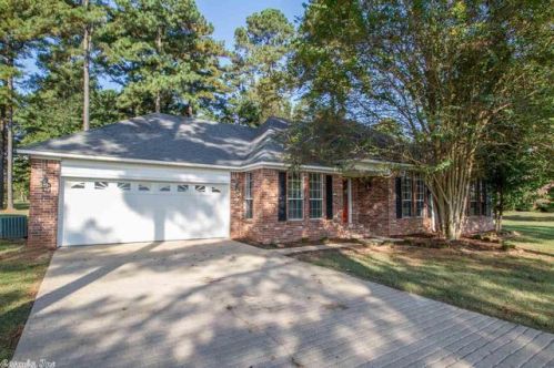 38 Woodlawn Dr, Beebe, AR 72012-9760