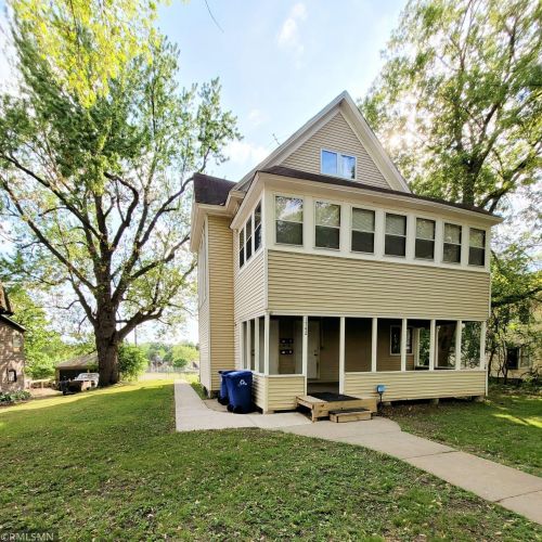 1742 Ames Pl, Saint Paul MN  55106-2954 exterior