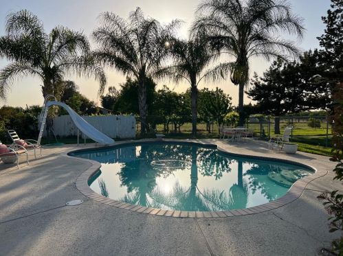 16486 Avenue 23 1/2, Sharon, CA 93610-9751