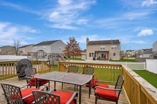 25141 Spring St, Wilton Center, IL 60442-1402