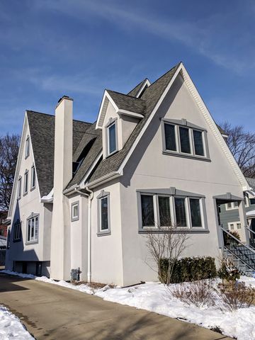 120 Stone Ave, Burr Ridge, IL 60525