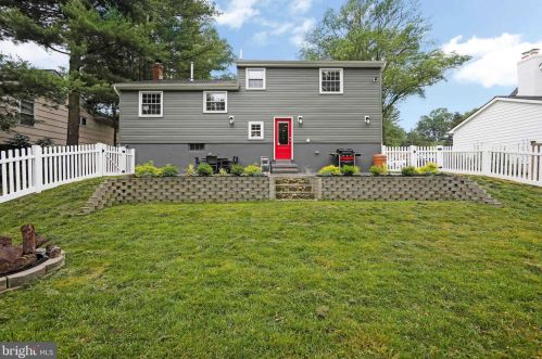 1161 Concord Dr, Haddonfield NJ 08033-3502 exterior