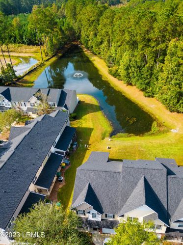 404 East Ave, Bluffton, SC 29910-5135