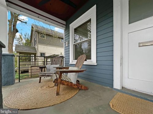 8102 Flower Ave, Silver Spring MD  20912-6861 exterior