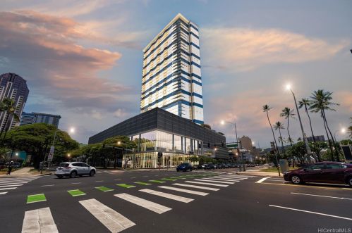 888 Kapiolani Blvd, Honolulu HI  96813-5210 exterior