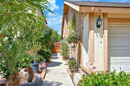 2469 Atherton Ct, Simi Valley, CA 93065-2368