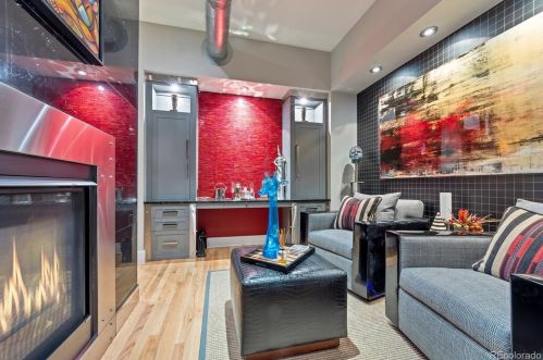 10111 Inverness Main St, Englewood CO  80112-5722 exterior