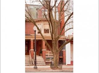 32 Vine St, Lancaster, PA 17602-3549