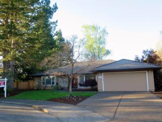 17195 Valsetz Ct, Beaverton OR  97006-4625 exterior