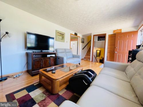 721 Paul Dr, Aberdeen MD  21001-1641 exterior