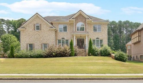 408 Edmond Ct, Suwanee, GA 30024-2755