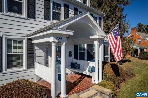 238 Williams St, Staunton, VA 24401-2871