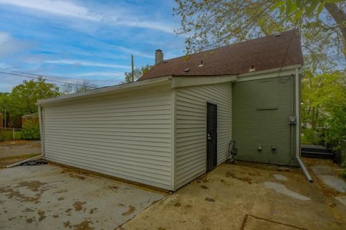 5111 7 Ave, Gary IN 46403-2808 exterior