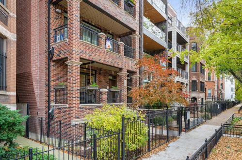 3549 Reta Ave, Chicago, IL 60657-2952