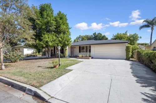 752 4th Ave, Covina, CA 91723-1002