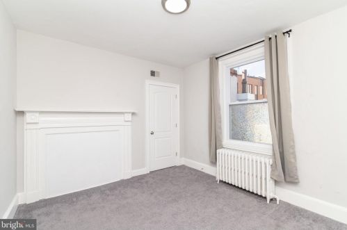 626 4th St, Philadelphia PA  19147-1525 exterior