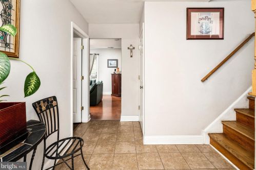 336 Glenn Ave, Trenton, NJ 08648-3255