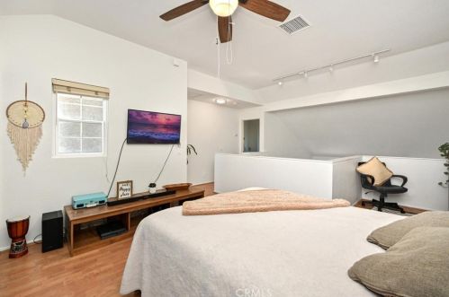 889 Sapphire Ln, Anaheim CA  92807-4864 exterior