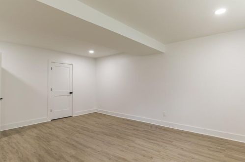 2410 Jefferson Ter, Atlanta GA  30344-2718 exterior