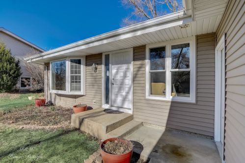 538 Emerson Cir, Lemont IL  60440-2639 exterior