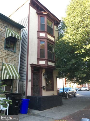 126 Verbeke St, Harrisburg, PA 17102-2805