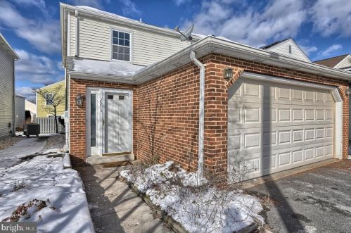 2213 Concord Cir, Harrisburg, PA 17110-9230