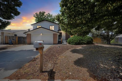 1059 Joplin Way, Aurora, CO 80017-3009