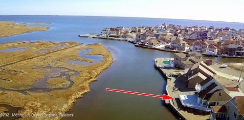 1040 Montauk Dr, Lacey, NJ 08731-2007