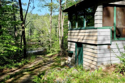 147 River Rd, Concord, NH 03303-1007