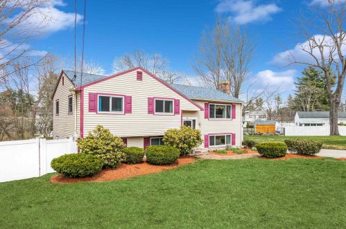 5 Belgian Pl, Nashua, NH 03062-3203