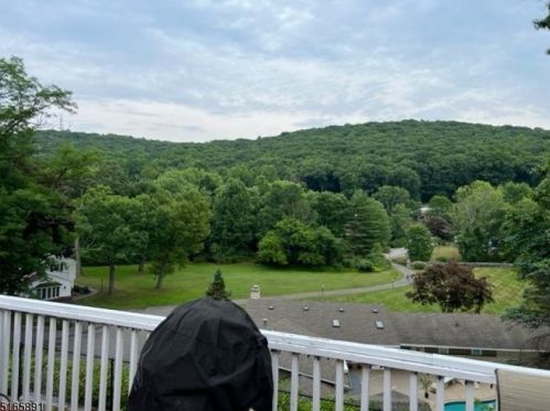 16 Frd, Dover NJ  07803-3205 exterior