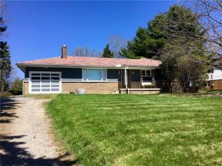 112 Mcclelland Dr, Rochester PA  15074-1212 exterior
