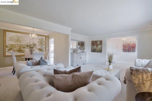 23 Kirkwood Ct, Concord CA  94521-1427 exterior