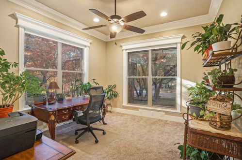 7200 Brady Oaks Dr, Fort Worth TX  76135-9055 exterior