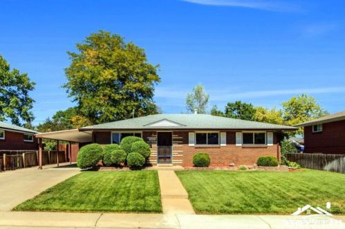 9535 52nd Ave, Arvada, CO 80002-2913